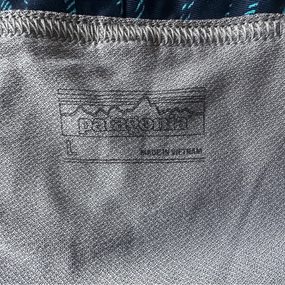 Patagonia Women's Running Shorts, 2.5” inseam, like new - Picture 5 of 12